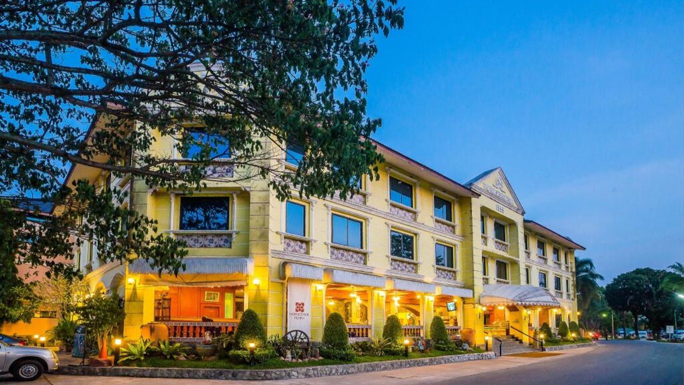 ฮอร์สชูพอยท์ รีสอร์ทแอนด์คันทรี่คลับ