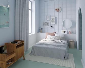 Slo Nice - Nice - Bedroom