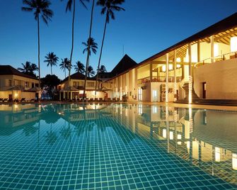 Dickwella Resort and Spa - Dikwella - Pool