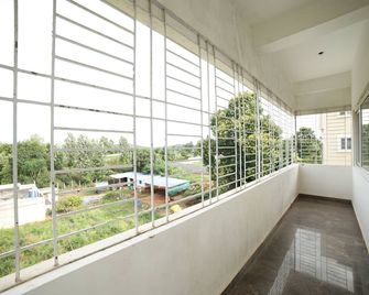 Naksha Tree Hotels - Yelagiri - Yelagiri - Balcony