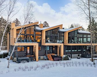 The Echo | 4-Season Spa&bbq | Ski Mont St-Anne | Fireplace | Alpine Condo | Golf - Beaupré - Bâtiment