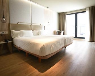 Imi Hotel & Spa - Ourense - Slaapkamer