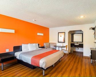 Economy Hotel Kansas City - Blue Springs - Schlafzimmer