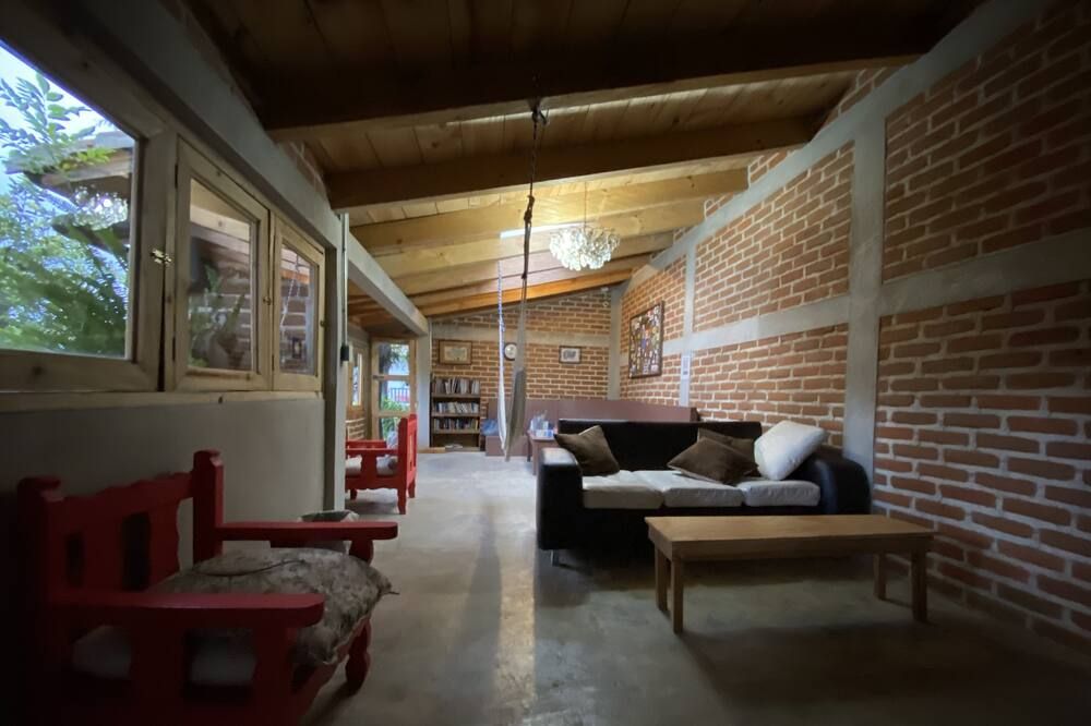 Rossco Backpackers Hostel - סן קריסטובל דה לס קאסאס - סלון