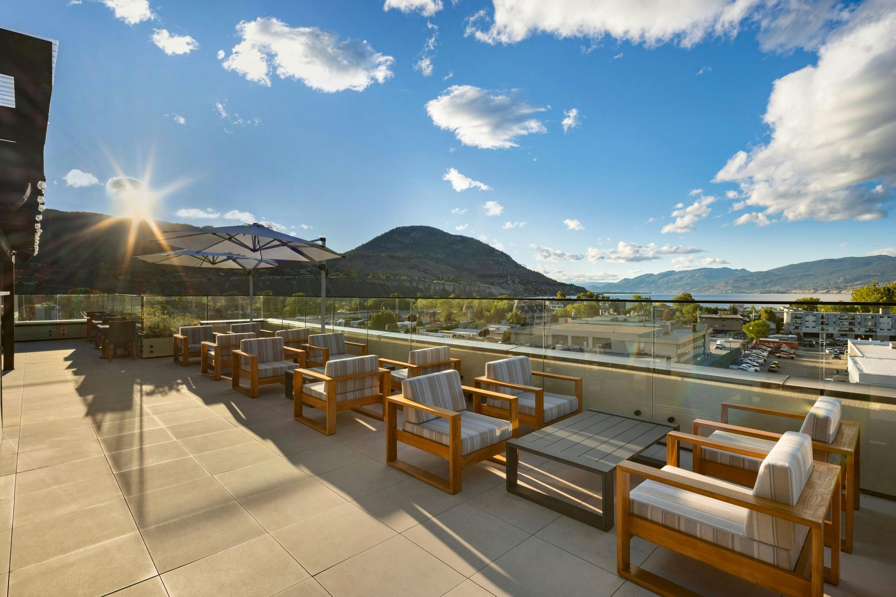 Four Points by Sheraton Penticton at the Convention Centre - פנטיקטון - מרפסת