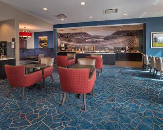 Fairfield Inn and Suites by Marriott Altoona - Altoona - Restaurante