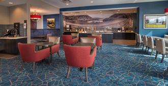 Fairfield Inn and Suites by Marriott Altoona - Altoona - Restaurante