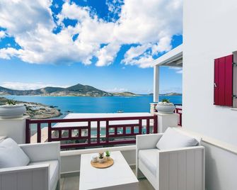 Katerina Mare - Naousa - Parveke