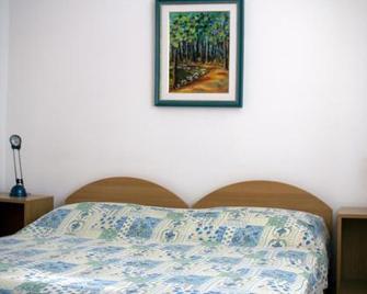 Apartments Irena - Izola - Schlafzimmer