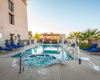 Hilton Garden Inn El Paso / University - El Paso - Pool