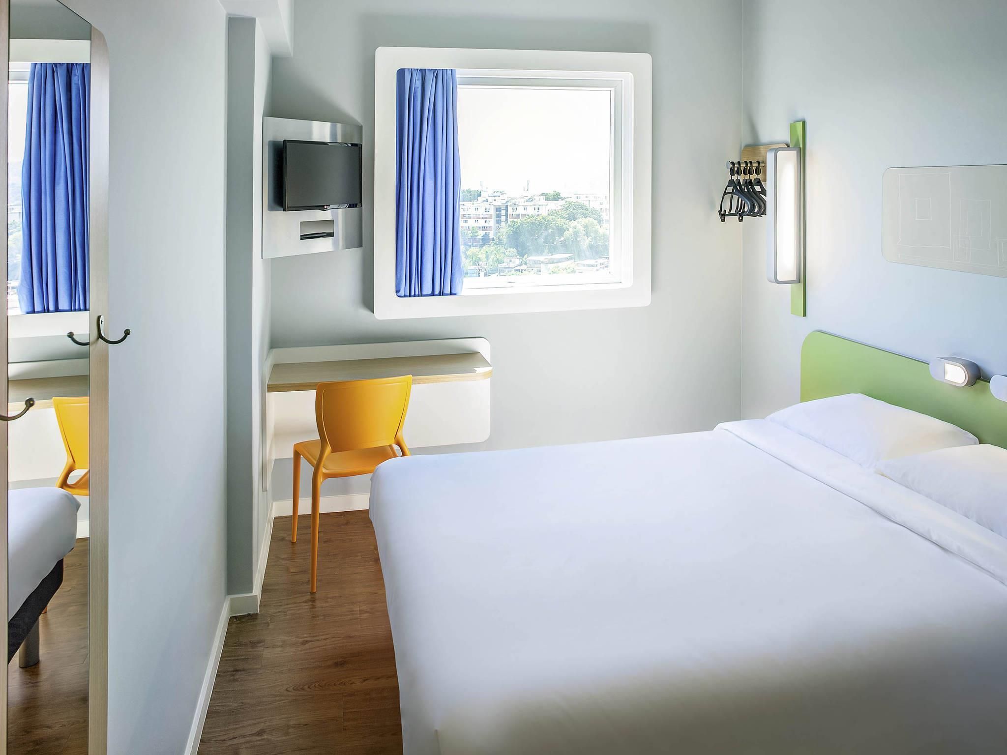 Ibis Budget Rio de Janeiro Nova America