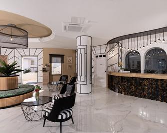 Delfina Boutique Hotel - Paralia Kourna - Recepción