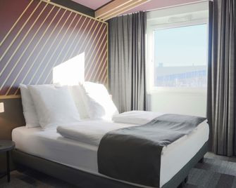 B&B Hotel Böblingen - Boblingen - Edificio