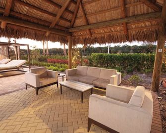 Seminole Brighton Bay Hotel & Casino - Okeechobee - Patio