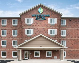 Woodspring Suites Columbus Urbancrest - Grove City - Rakennus