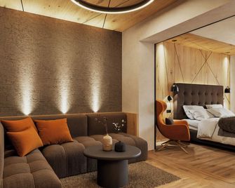 فالارا ألباين آرت هوتل - Tux - غرفة معيشة