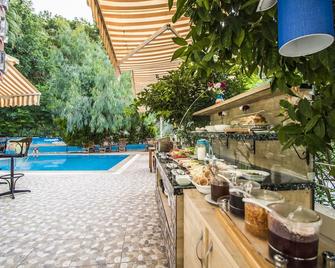 Eden Pyara Hotel Turunc - Turunç - Pool