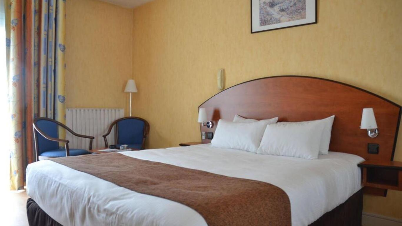 Grand Hotel