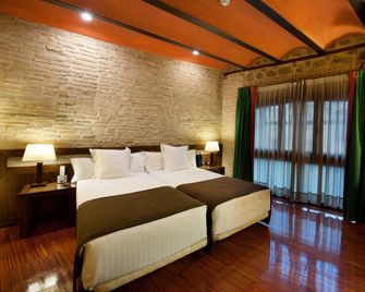 Hotel Abad Toledo - Toledo - Habitación