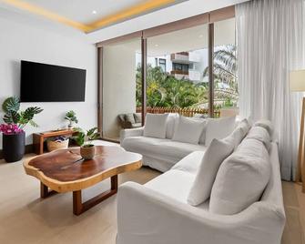 Quiya - Luxury Condos With Exclusive Beach Club - La Cruz de Huanacaxtle - Living room