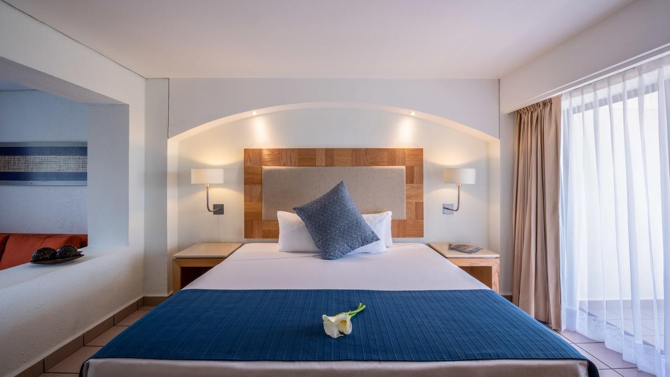 Park Royal Beach Huatulco