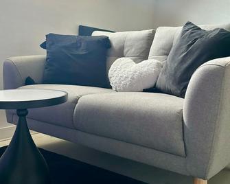 New Studio Cosy - Proche RER et centre ville - Brétigny-sur-Orge - Salon