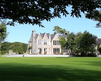 Parc-Le-Breos House - Swansea - Bygning