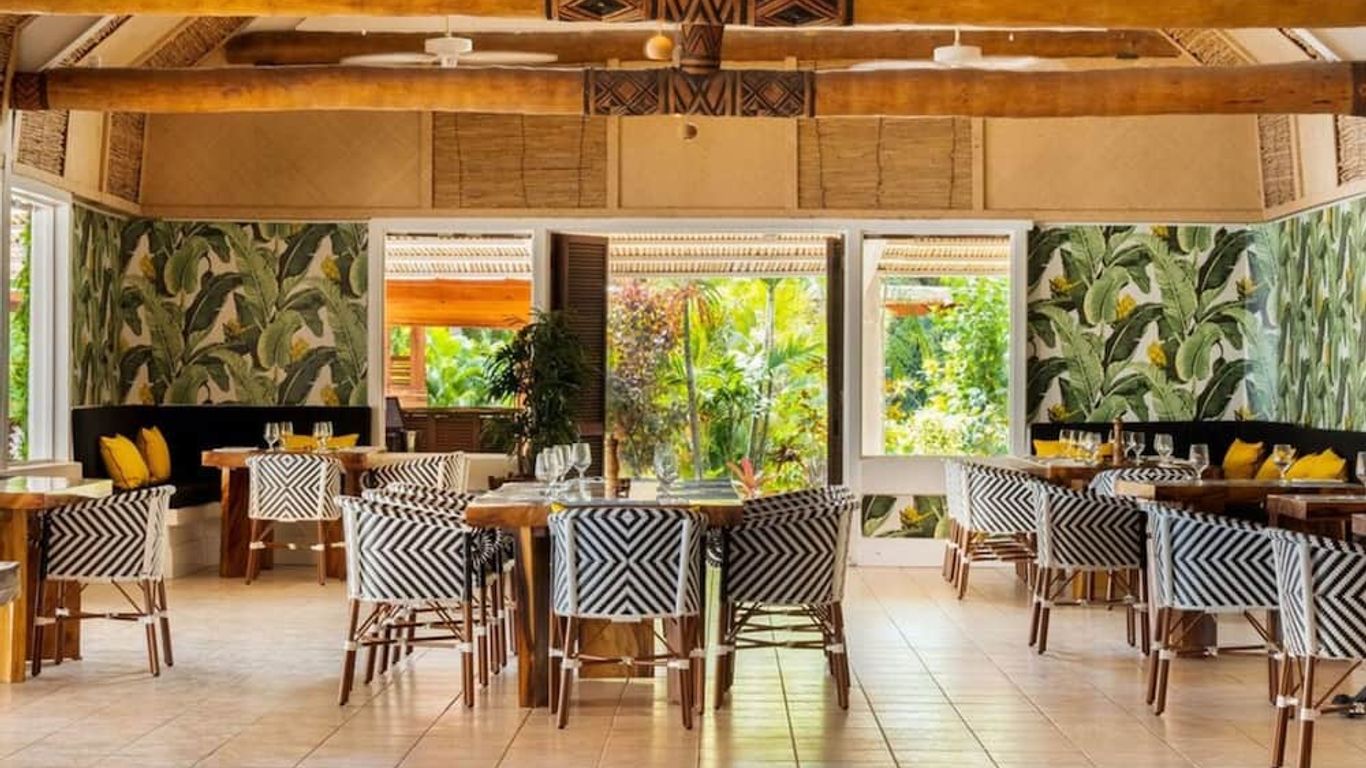 Musket Cove Island Resort