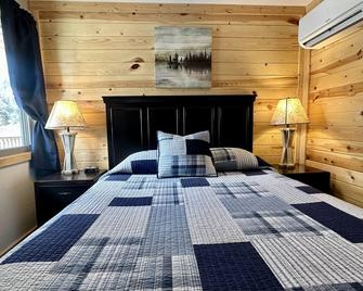 Mountain View Lodge & Cabins - Hill City - Schlafzimmer