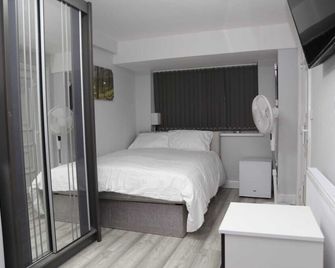 Low Budget Studio Room - Londres