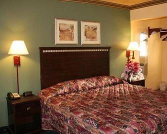 Plaza Travel Inn - Clewiston - Bedroom