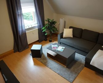 Ferienwohnung Waldblick - Bad Wildungen - Wohnzimmer
