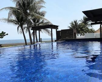 Isla Parlama Boutique Hotel - El Hawaii - Pool