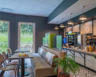 B&B HOTEL Annecy Cran-Gevrier - אנסי - מסעדה