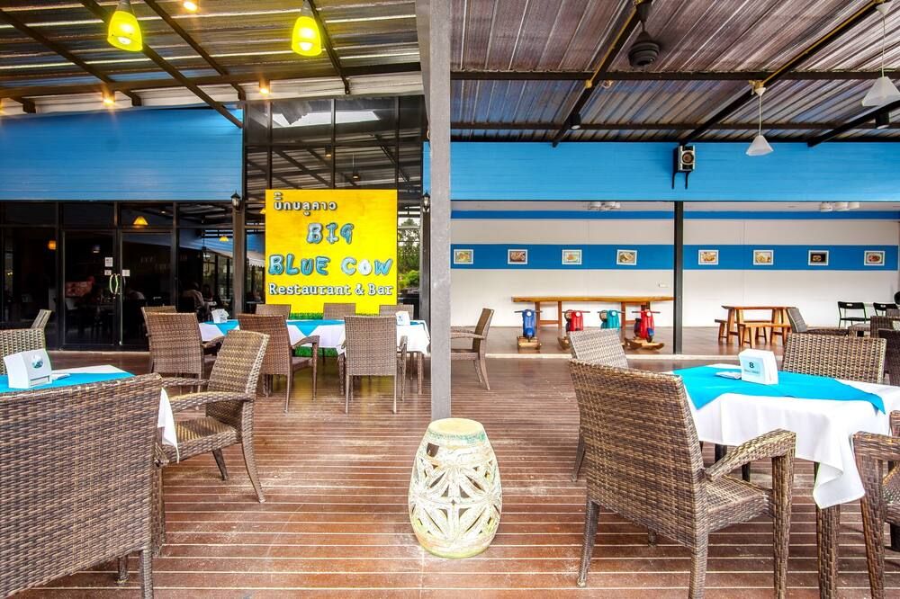Naiyang Beach Hotel - Sakhu - Restaurang