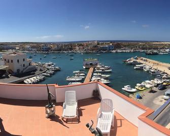 Bb Lampedusa Cavaliere - Lampedusa - Balcone