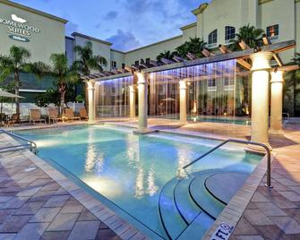 Homewood Suites by Hilton Tampa-Port Richey - Port Richey - Bazén