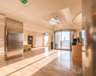 Hotel Le Saint Paul - Nice - Lobby