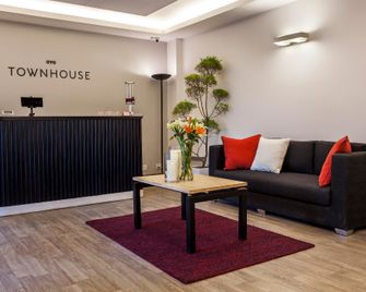 Super Townhouse Sector 51 Noida Near Isk - Noida - Recepción