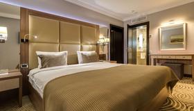 Premier Hotel Dnister - Lviv - Bedroom