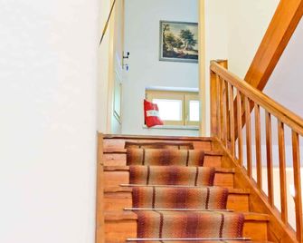 Holiday Apartment on the Farm - Schlitters - Stairs