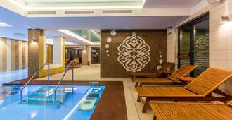 New Splendid Hotel & Spa - Adults Only - Mamaia - Pool