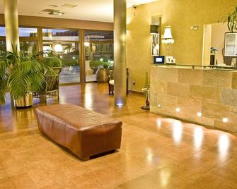 Rusticae Hotel Villa Nazules - Villaminaya - Recepción