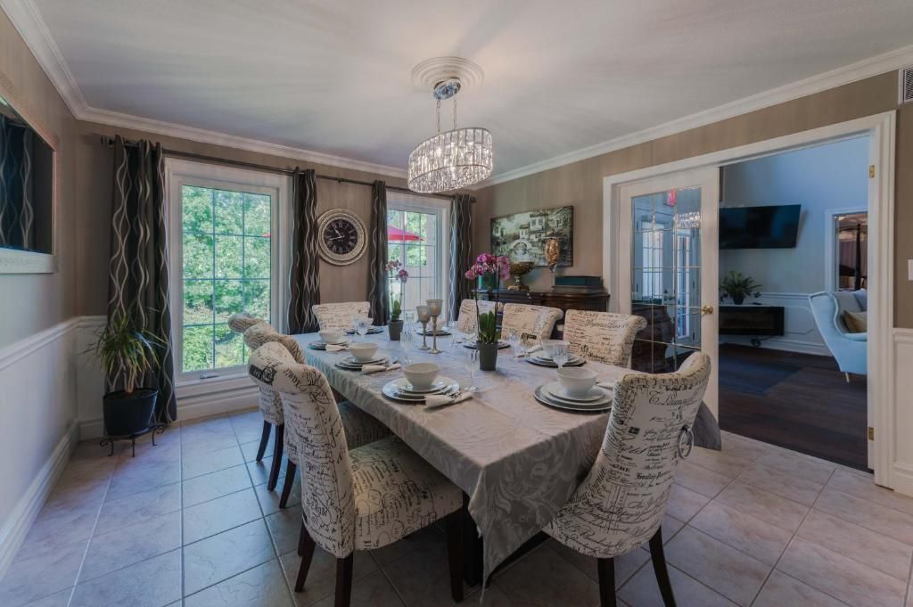 Casa Blanca Boutique Bed & Breakfast - ניאגרה און-דה-לייק - חדר אוכל