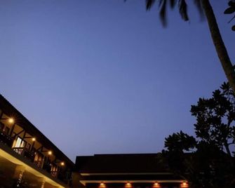 Surya Kencana Seaside Hotel - Pangandaran