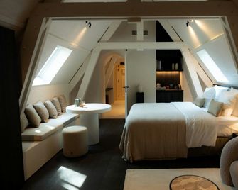 Priorij Corsendonk - Oud Turnhout - Bedroom