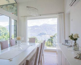 Lake Como, Villa La Grande Bellezza, pool and amazing view - Griante - Jídelna