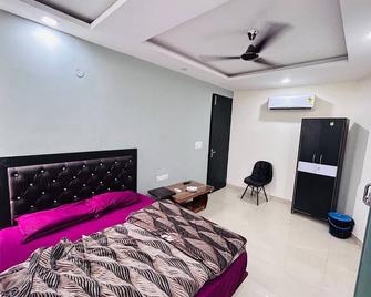 Icy White Varn Residency - Greater Noida - Bedroom