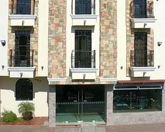 Hotel Posada Santa Fe - Ocotlan - Building