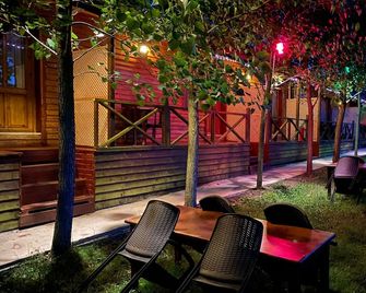 Agva Green River Otel - Adults Only - Şile - Pátio